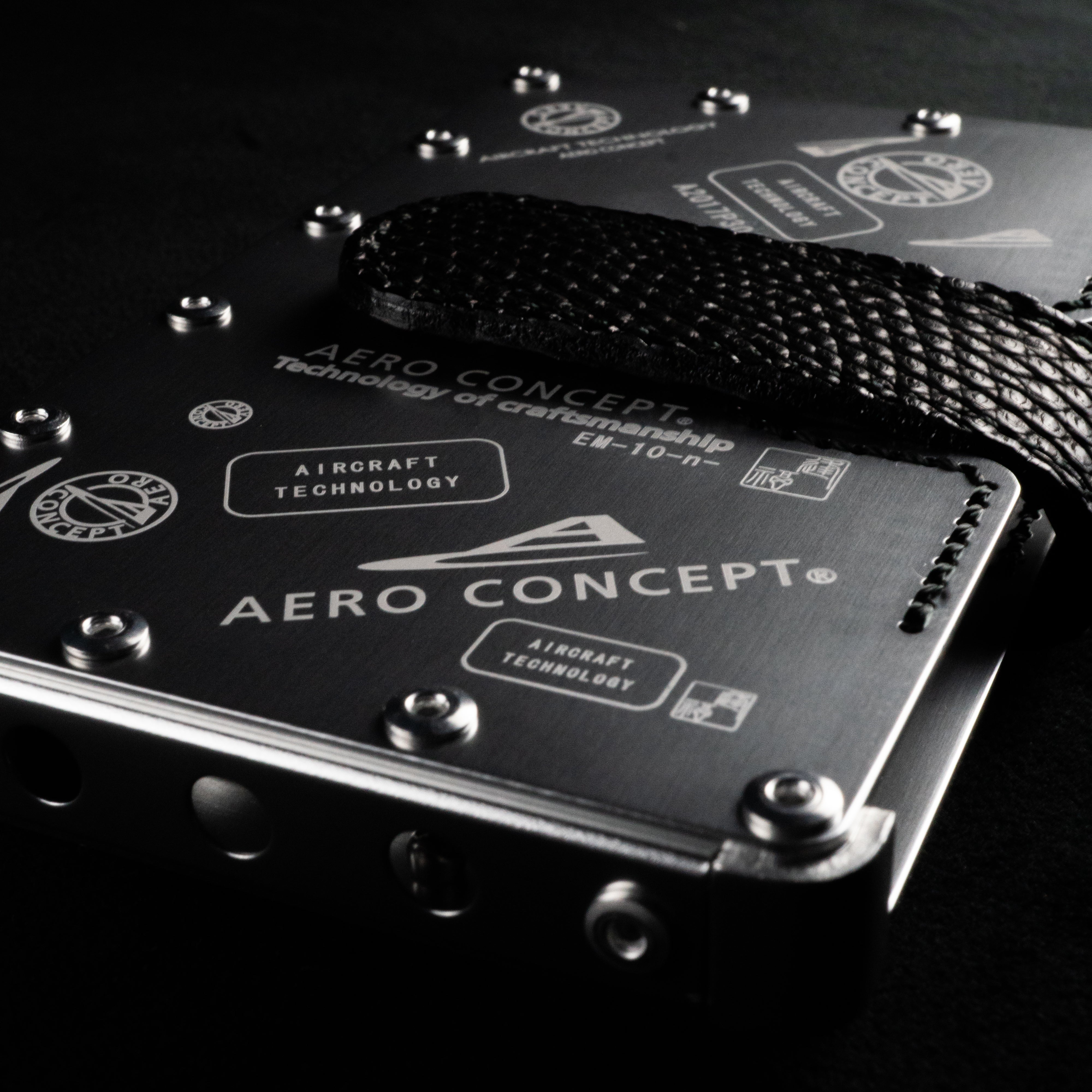 AERO CONCEPT Emijah 名刺入れ 黒 AERO CONCEPT（エアロコンセプト）札幌｜Emijah TAMOJI Lizard Black