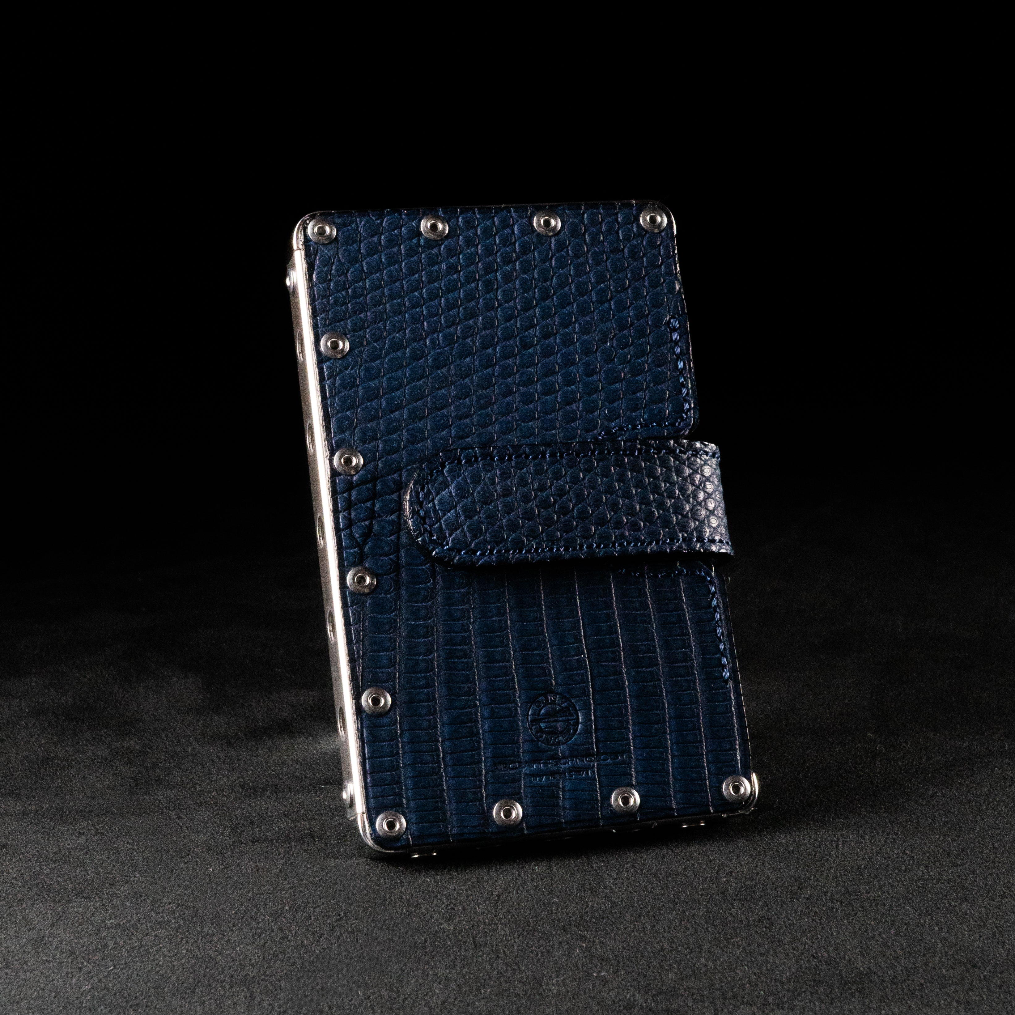 AERO CONCEPT（エアロコンセプト）札幌｜Emijah Lizard Blue｜カード
